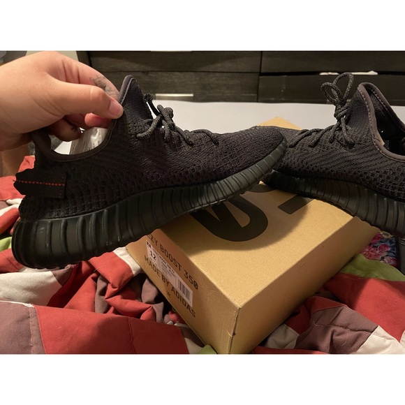 Yeezy Boost 350 SIZE 12 - Picture 4 of 8